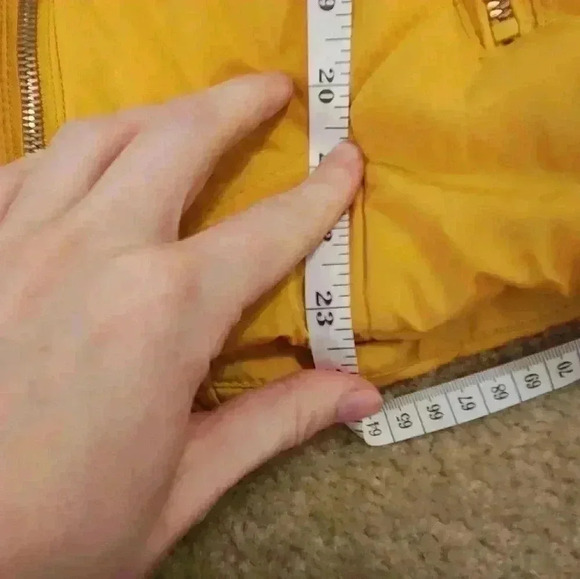 Pink Platinum Yellow Faux Fur Puffer Women's Jacket Size M #T454 - Picture 3 of 8